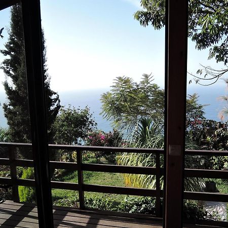 Ferienhaus In Canhas Mit Schoenem Garten Ponta do Sol  Exterior photo